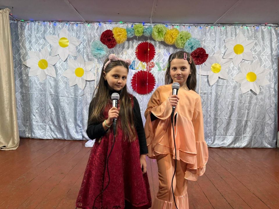 В Костогрызовском сельском клубе Каховского округа отметили Международный женский день