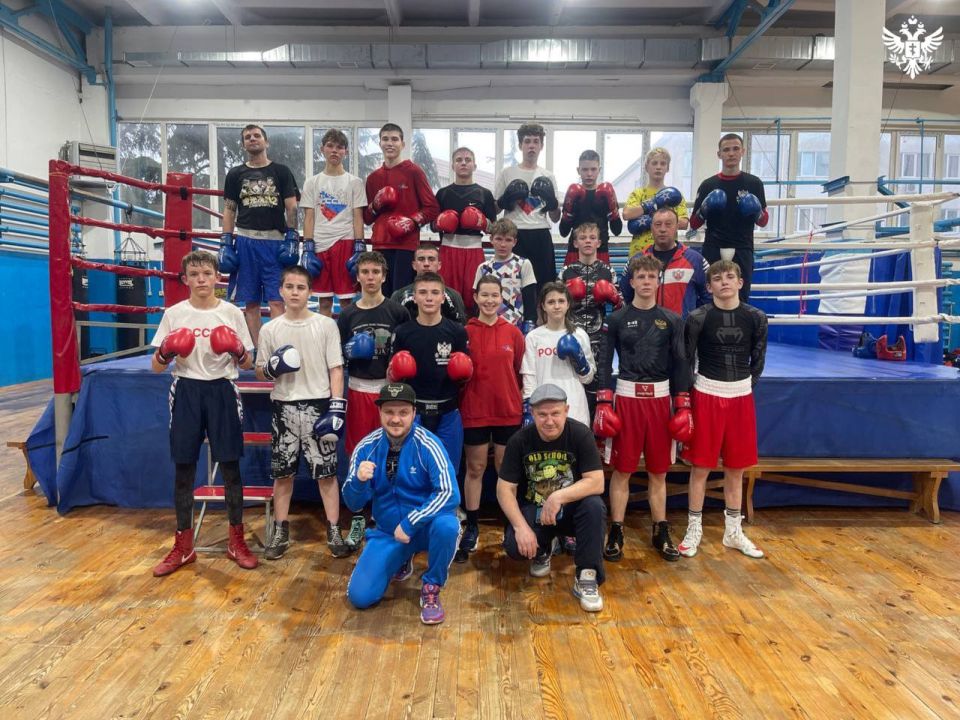 Сборная Херсонской области по боксу начала тренировки в Крыму