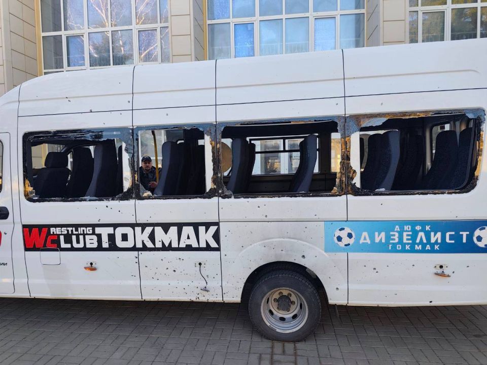 В Херсонской области украинские боевики с помощью дронов атаковали автобус, на котором ехали с соревнований воспитанники спортшколы, сообщил Балицкий