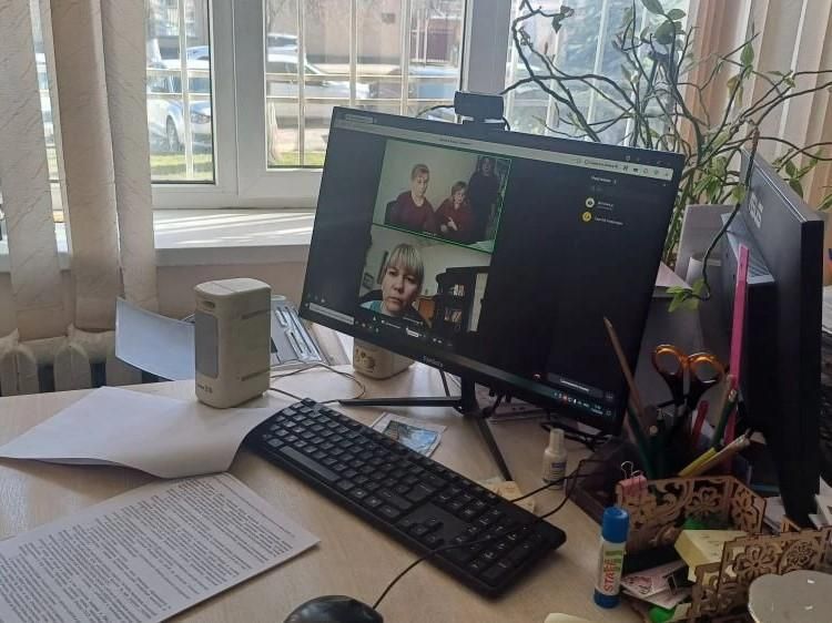 Адыгея продолжает оказывать методическую поддержку коллегам из Херсонской области