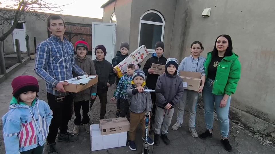 Шефы из Краснодарского края оказывают адресную помощь жителям Херсонской области