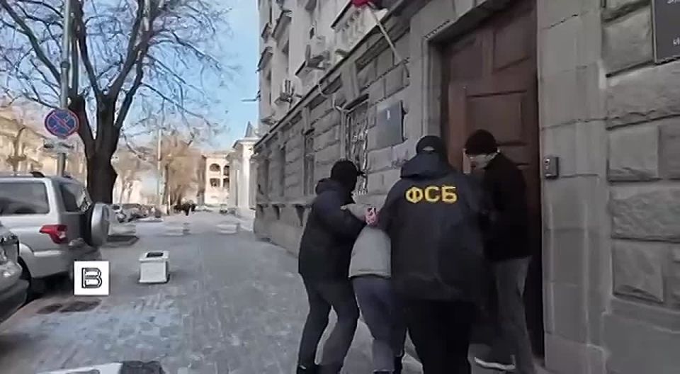 ��������� ������ ������������������� ���������� ���������� � ����� ���������� ����� ����������������� ������ ����������, �������� ���