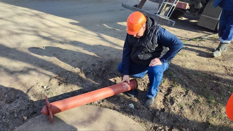 Работа с обращениями граждан: в Чаплинском муниципальном округе обеспечили наружное противопожарное водоснабжения школе