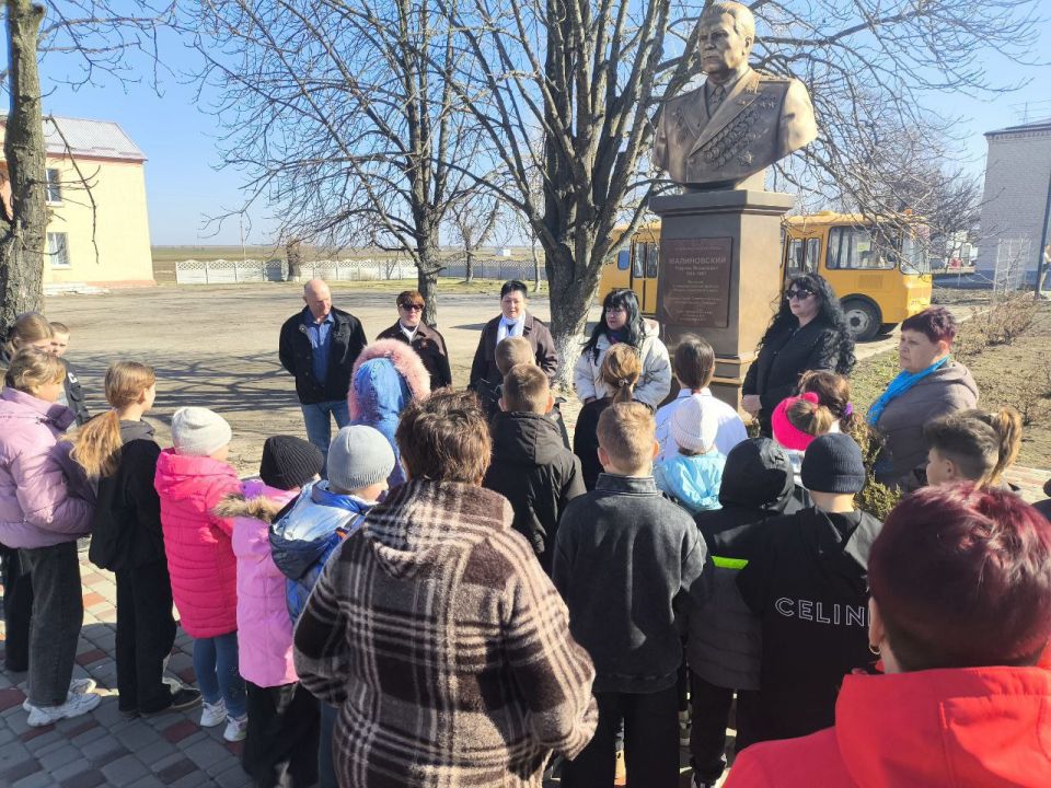 � ���� ������� 13 ����� ������ ������-�������, ����������� ��������� ������������ ������� �� �������-���������� ���������� (13 ����� 1944 ����)