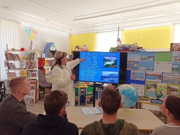 К Международному дню рек в Любимовской библиотеке прошла экологическая мозаика «Артерии планеты - реки!»