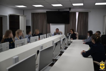 В Херсонской области состоялась рабочая встреча сотрудников региональных управлений МВД и ФСИН с представителями Центробанка