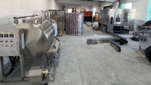 Владимир Сальдо: В Херсонской области готовится к запуску производство газированных напитков и бутилированной воды