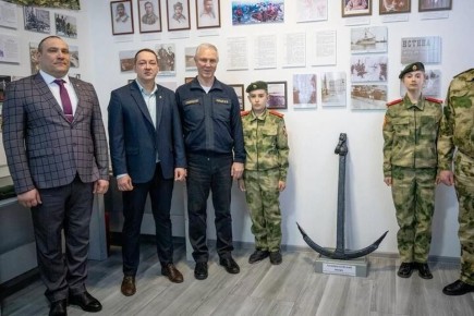 Якорь корабля Великой Отечественной войны передали в херсонский музей