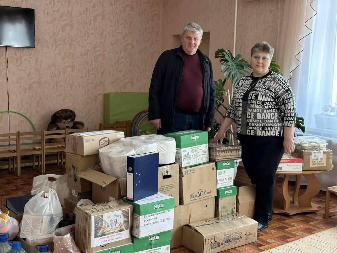 Кубанские волонтеры передали гуманитарную помощь жителям Херсонской области