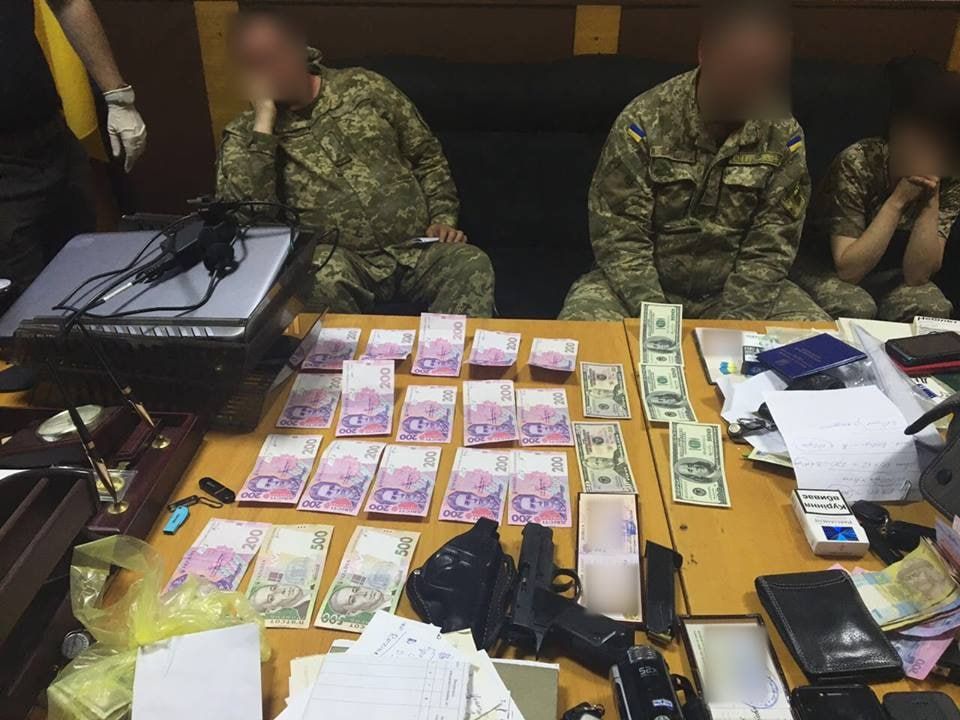 ������� �� $2500 � ��� �����-���� ������� ����������, � ������� ����� ����� �������� ����