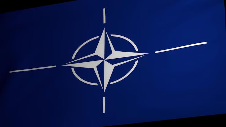 Генеральный секретарь НАТО Марк Рютте заявил, что президент Украины Владимир Зеленский стремится к мирному урегулированию