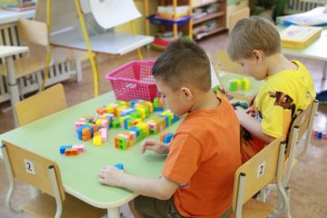 «Кочующая» школа: В прифронтовых селах запустят передвижной образовательный центр