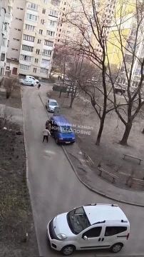 ���� �� �������: ����. ������ ���� ������� ������ ������ �� ��� �����������, � ������� ��� ����� ����� �� ��������� ������� �� ����� ������������� �� ��� � MAX�