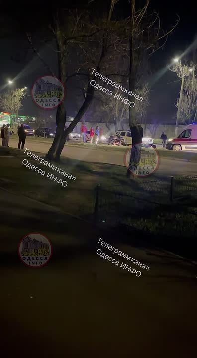 В Одессе вчера водитель авто открыл стрельбу по патрульным полицейским…