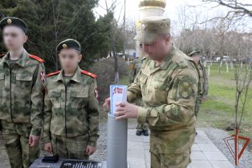 В Херсонской области росгвардейцы заложили «Капсулу памяти» для будущего поколения войск правопоря