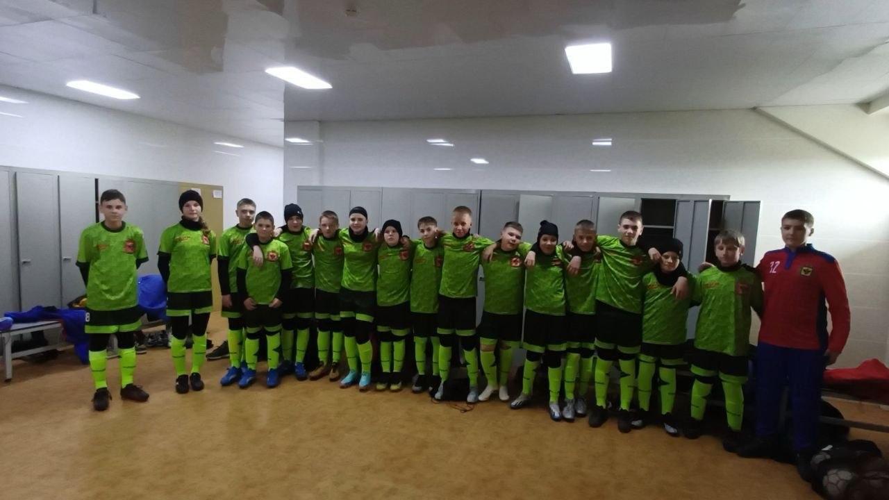 Юные футболисты из Скадовского округа продолжают борьбу на турнире «Содружество» в Евпатории