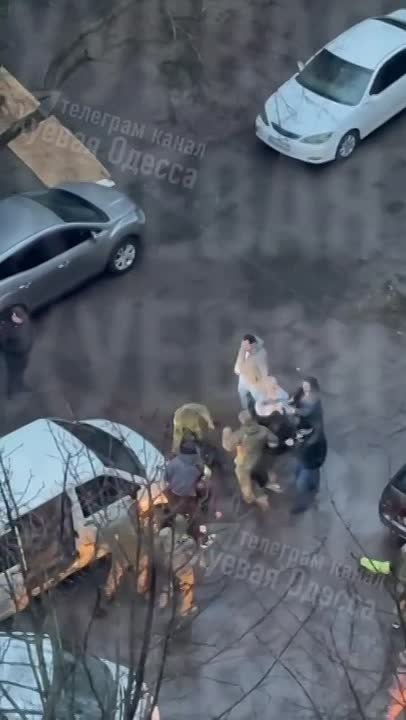 В Одессе продолжается насильственная "бусификация"