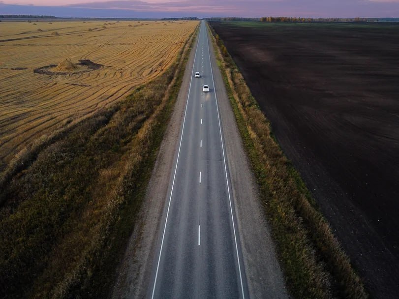 15-километровый участок трассы "Новороссия" в Крыму расширят до четырех полос от границы с Херсонской областью до села Медведевка в Джанкойском районе Республики Крым в 2027 году