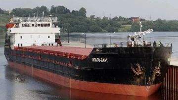 Сальдо: украинский БПЛА атаковал затонувший сухогруз в Азовском море