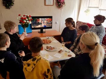 «Сказочная страна»: в Лазурненском Доме культуры