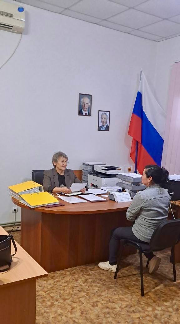 Приём граждан провела заместитель председателя Каховского Совета депутатов Филипчук Елена