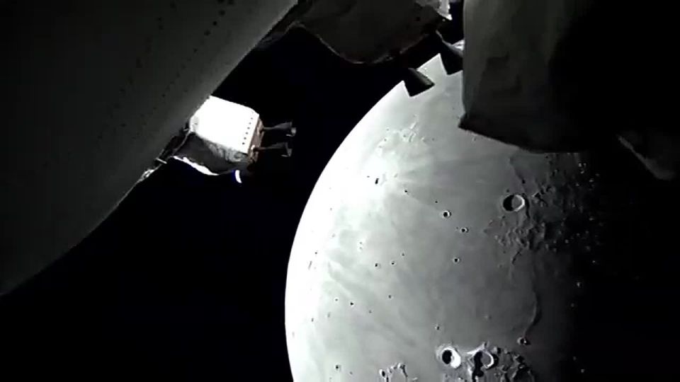 ���� ������� ����� ������� ������: ������ ARTEMIS II ������� ���� � ����� ������ ���������-13�