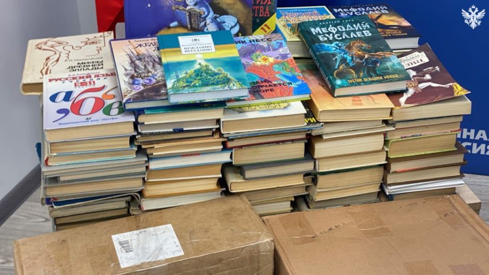 Из Мурманской области в Херсонскую область «Единая Россия» передала 1500 книг в рамках акции «Книжное единство»