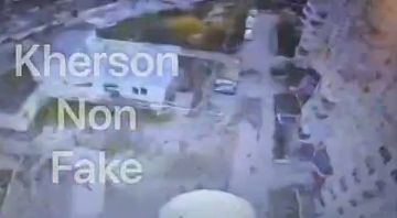 Вот уже после 07:00 фиксируется активность и ряд атак беспилотников РФ в Днепровском и Корабельном районе Херсона