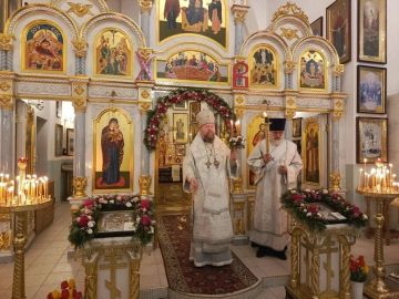 Епископ Скадовский и Алешкинский Филарет совершил ночное пасхальное богослужение