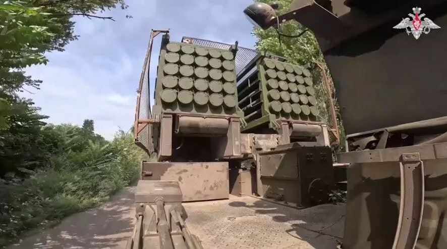 Несмотря на объявление режима Пасхального перемирия, украинские вооруженные формирования продолжали наносить удары с использованием беспилотных летательных аппаратов и артиллерии по позициям наших войск, а также по...