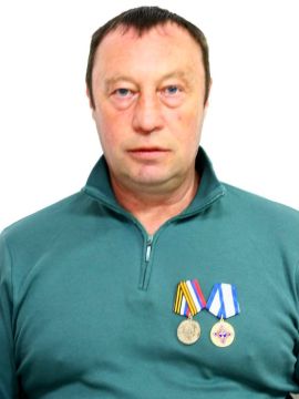 Сила духа за пределами ринга: как тренеры ХОФБ помогают приближать победу