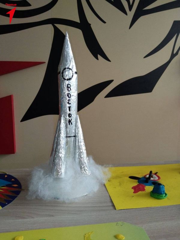 ������ ����������� ����� ����������� � ���������� ����� � �������