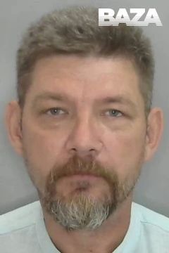 Огонь по полицейским в Оренбуржье открыл Сергей Басалаев — подозреваемый вооружён автоматом и крайне опасен