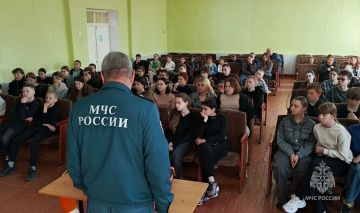 ������ � ������������ �� ���� � ������������ ����