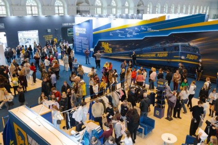 100 ����� ����������� �� ���� ������ � �������� ������������