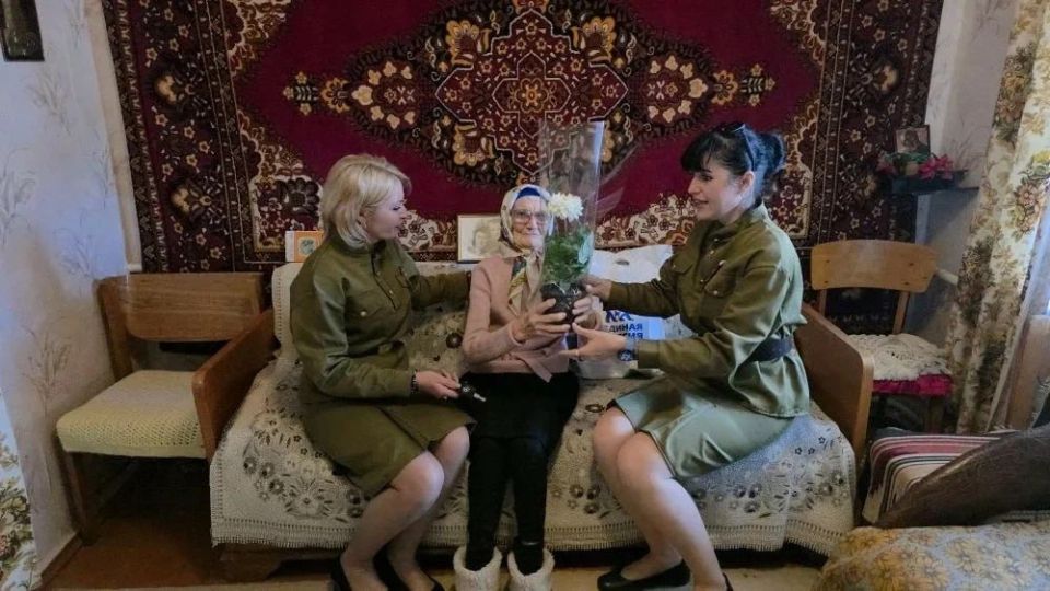 Херсон присоединился ко Всероссийской акции Единой России и «Волонтёров Победы» «Подарок ветерану»