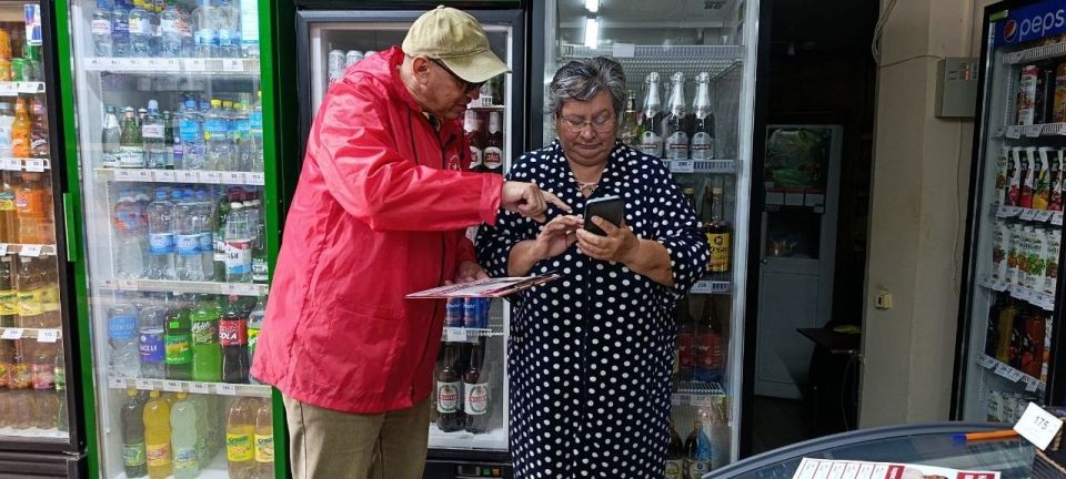 Партийный актив Херсонского обкома КПРФ продолжает работу "в поле"