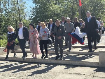 81 ��� �������. � �������� � ��������� ����� ���������� ��������� ���������� ������, ������������ � 81-� ��������� ������� ������