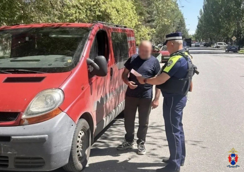 В Каланчакском округе Херсонской области сотрудники Госавтоинспекции провели профилактическую акцию