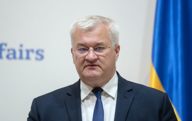 Один день военного конфликта обходится Киеву в 450 млн долларов