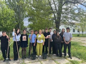 Энвер Абдураимов: Каланчакская школа №1 присоединилась к международной акции «Сад Памяти»