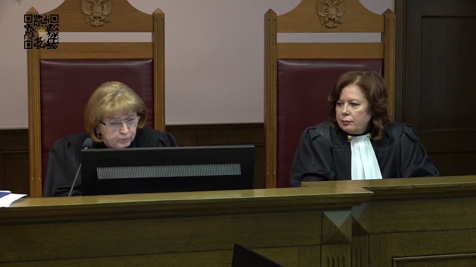 Верховный Суд защитил права несовершеннолетней дочери погибшего участника СВО на получение положенного по закону социального пособия