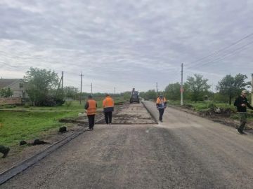 В Тавричанке Каховского округа начался капремонт дорог