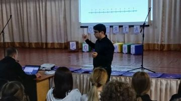 Преподаватели ХГПУ рассказали школьникам Голопристанского округа о цифровых профессиях