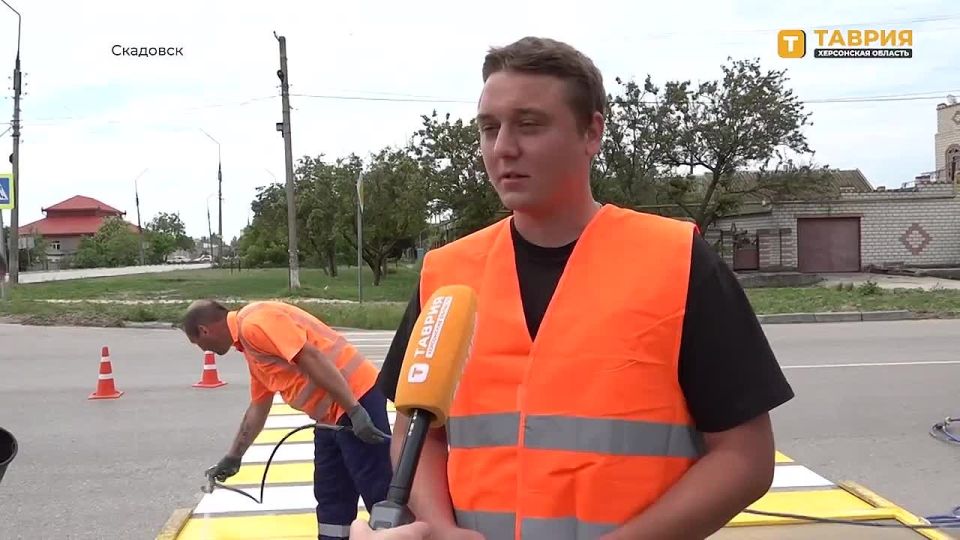 Порядка 700 километров дорожной разметки обновили в Херсонской области в этом сезоне