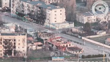Локальное перемирие?. Киевский омбудсмен Дмитрий Лубинец с пафосом объявил, что Украина предложила России локальное перемирие для эвакуации мирных жителей из Алешек и окрестностей