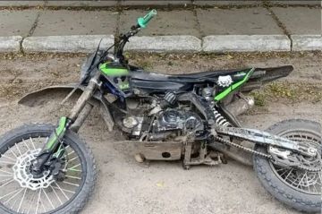 � ���������� ������� 15-������ ��������� ����� � �������� ����� ���