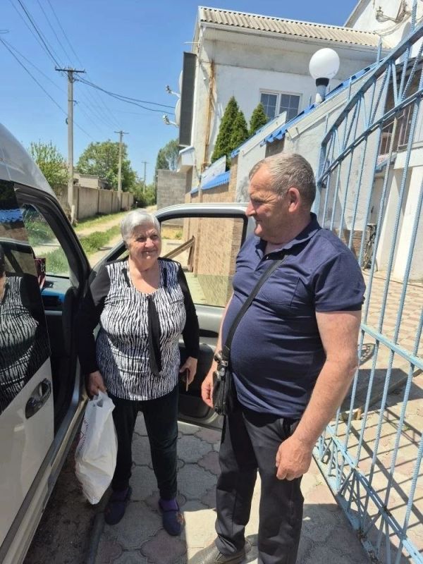 Голопристанское отделение КПРФ работает на передовой помощи людям