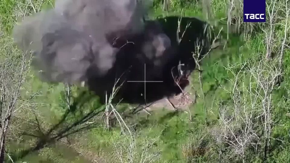 Расчет БПЛА 49-й общевойсковой армии группировки войск "Днепр" уничтожил миномет противника на правобережье Днепра в Херсонской области