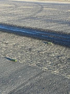Хохлы начали минировать сухопутный коридор в Крым - трассу «Новороссия»